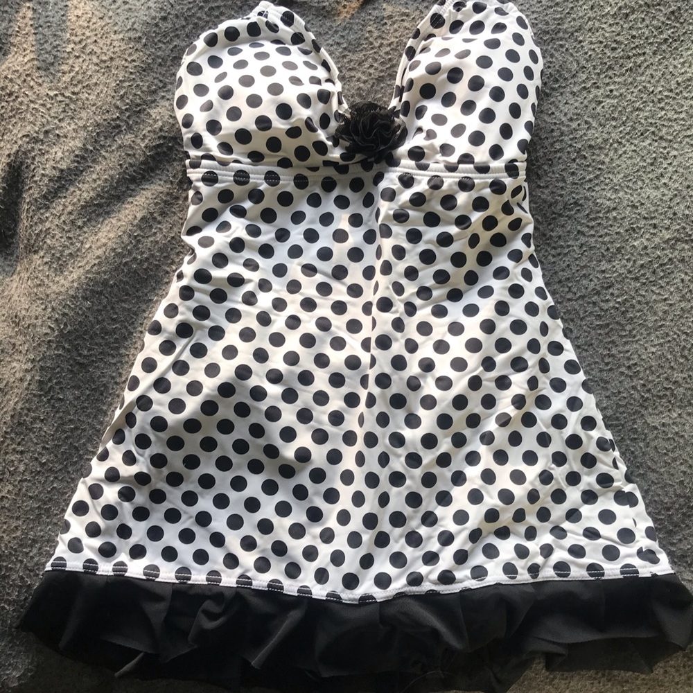 Kenneth Cole 1-Piece Swim Suit